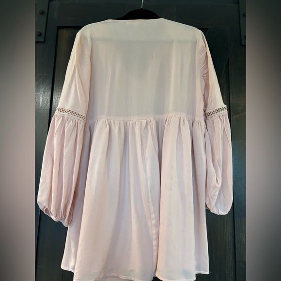 BCBGeneration Soft Pink Fabric Tunic/ Dress - Picture 3 of 5
